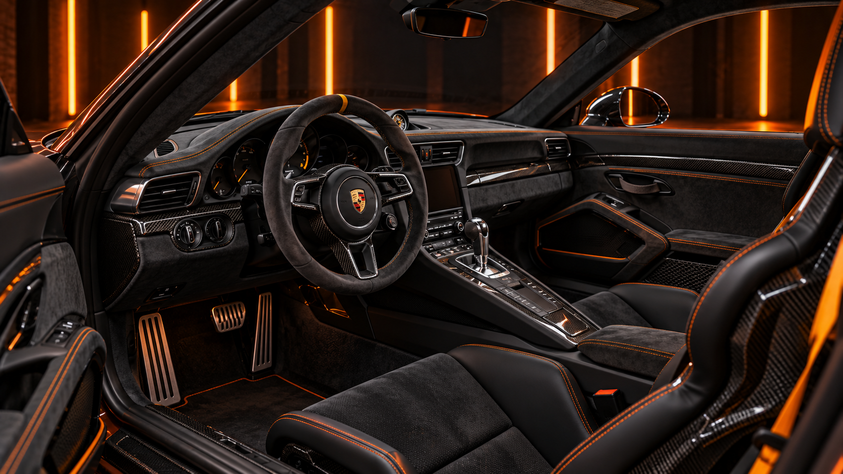Interior detallado del GT3 RS con cuero, alcántara y fibra de carbono